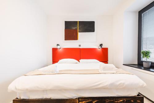 Bistro Guest House - image 3