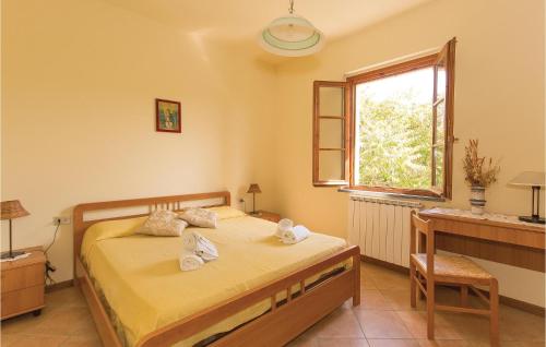  Awesome apartment in Montaione FI with 2 Bedrooms and Outdoor swimming pool in Querce