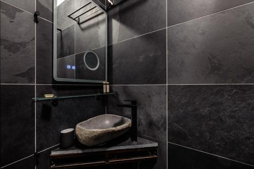 Bistro Guest House - image 12