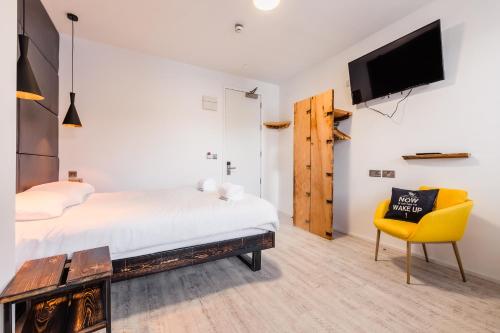 Bistro Guest House - image 8