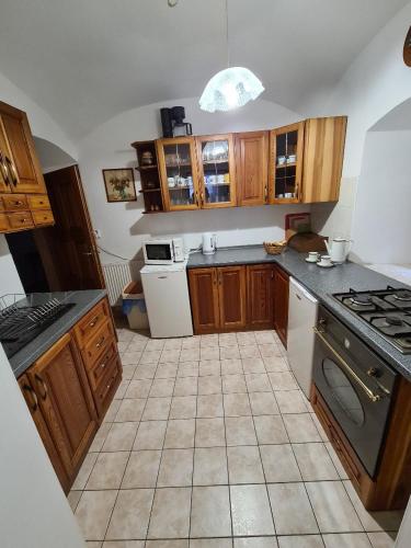 Kitchen, Penzion Gerle in Cerny Dul Town Center