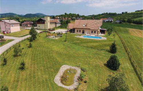 Viesnīcas āriene, Awesome Home In Krasic With Sauna in Kumroveca