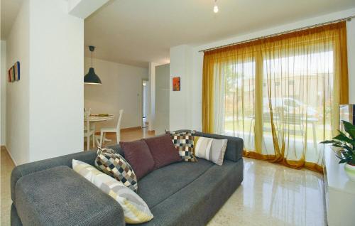  Two-Bedroom Apartment in Vranici in Poreč