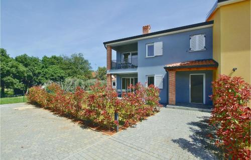  Two-Bedroom Apartment in Vranici in Poreč