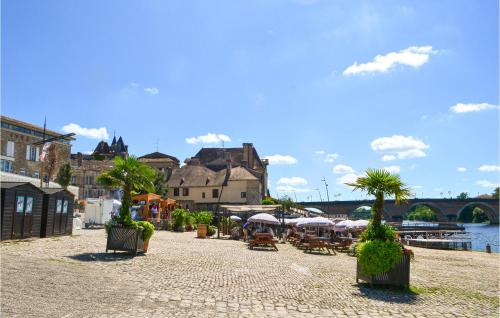 外部景觀, Stunning Home In Saint Rémy (Stunning Home In Saint Remy) in 貝傑拉克市中心