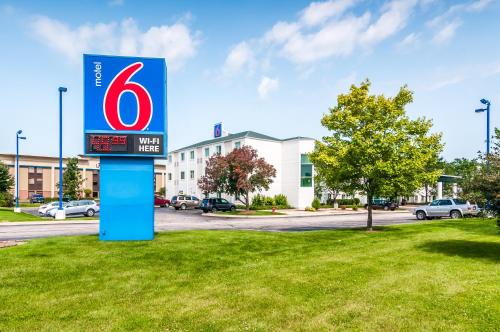 Motel 6-Joliet, IL - Chicago - I-55