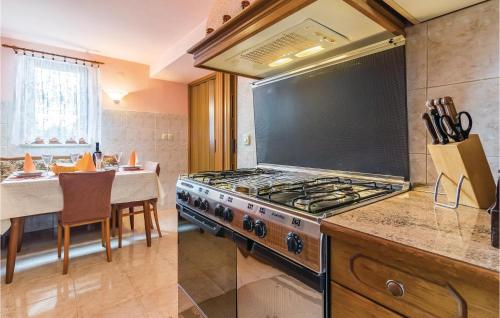 virtuve, Apartment Glavani Iv in Barban