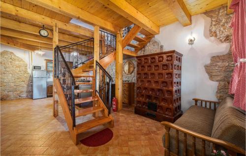 Gorgeous Home In Golubovo With Wifi