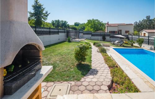 Stunning Apartment In Motovun With Kitchen