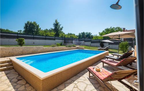 Stunning Apartment In Motovun With Kitchen