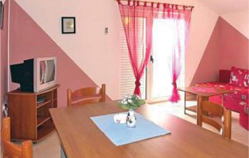 Stāva plāns, Stunning Apartment In Klenovica in Klenovica