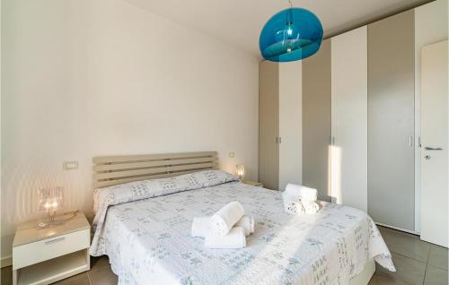 Awesome apartment in Puegnago sul Garda with 2 Bedrooms, WiFi and Outdoor swimming pool