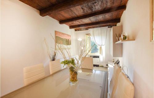 Pet Friendly Home In Ziona With Wifi in Carro (La Spezia)