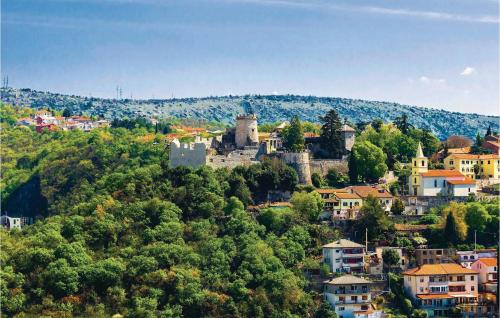  Stunning apartment in Rijeka with 2 Bedrooms and WiFi in Rijeka