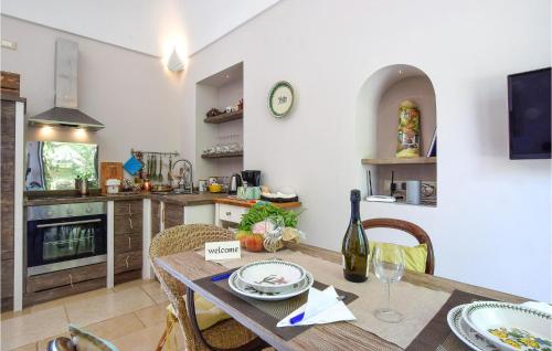 Cozy Apartment In Massa Lubrense - image 4