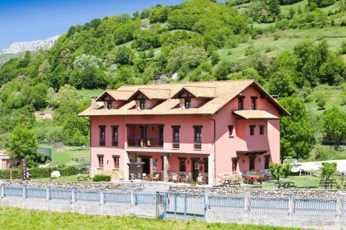 Hotel Rural El Fundil, El Pino bei Aldea