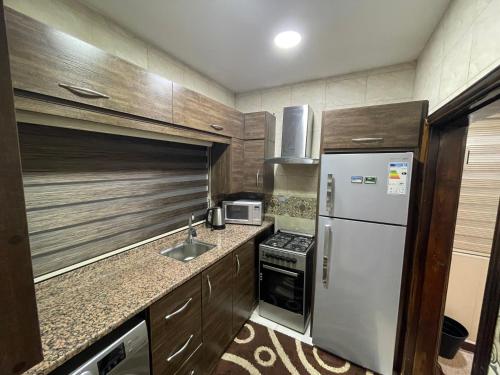 מטבח, Oqdeh studio in ג'ראש