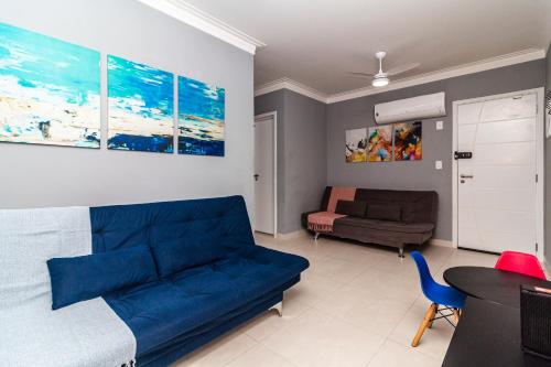 100m PRAIA do BOQUEIRÃO e CENTRO - Vista MAR - Varanda GOURMET com CHURRASQUEIRA privativa - AR CONDICIONADO em todos os ambientes - Wi-Fi 250 Mbps - HOME OFFICE- Acomoda até 6 pessoas - Pet Friendly