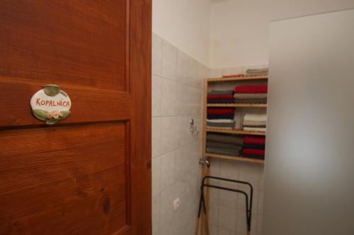 Ostir`s Holiday Home - image 8