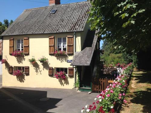 The Bell`s End Cottage - Location saisonnière - Mortain-Bocage