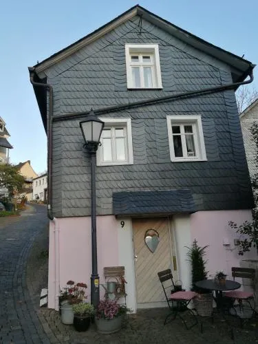 Siegen Altstadt Oberstadt Häuschen in Siegen, Deutschland