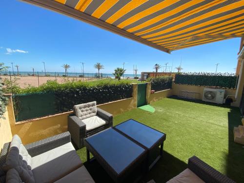  Beach&Roll in 46120 Port Saplaya