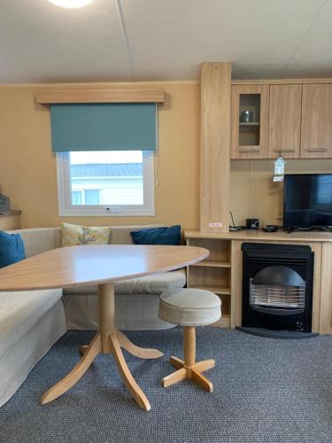 Newquay Bay Porth Caravan - main image