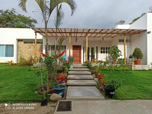 EL JARDIN OLON SUITES in Olon