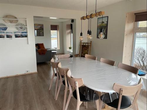 The house with the amazing view in Sørvágur