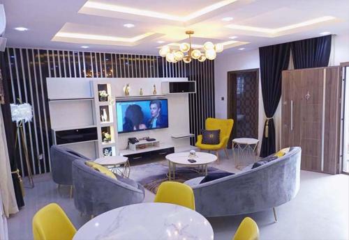 Westpark Luxury Apartments — Hotel in Lagos