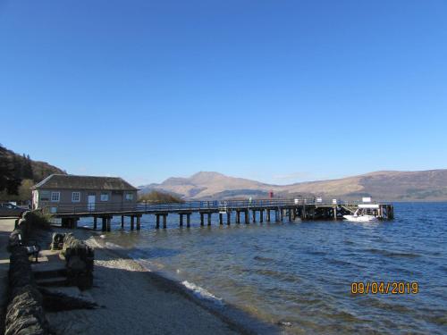 Levenside Holiday Apartment, Balloch, Loch Lomond in 巴勒赫