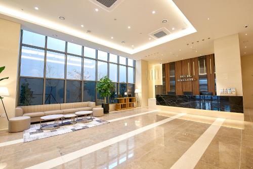 Exterior view, Busan City Hotel in Yeonje-gu