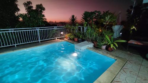 Manava Tahara'a Home Stay in مهينا
