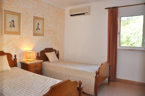 A modern comfortable and well equipped linked villa with private pool and A/c - image 7