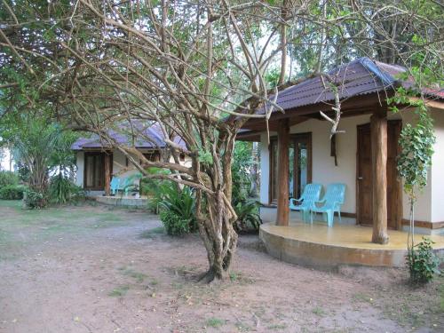 Koh Yao Noi Beach Resort - 숙소 외관