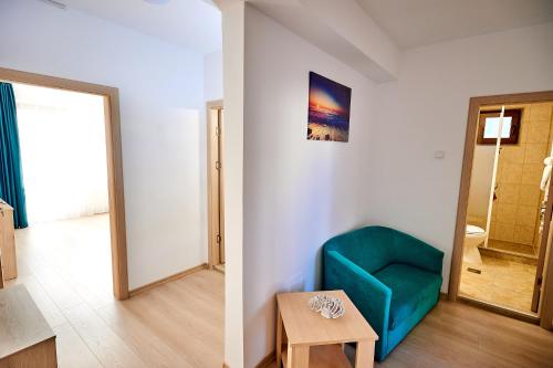 Two-Bedroom Apartment image 5