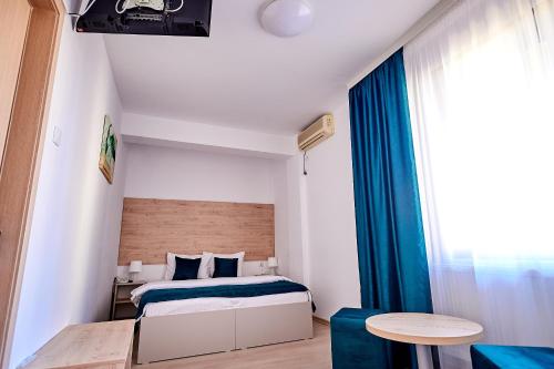 Two-Bedroom Apartment image 7