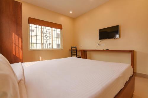 FabHotel Dream Plaza