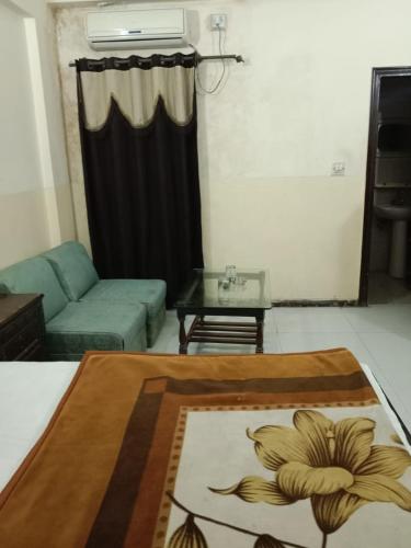 Hotel Khursheed Palace Faizabad photo