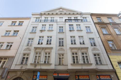 Modern Quiet Apt next to Wenceslas Square - VS