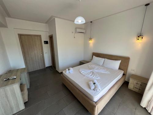 Double Room with Balcony room in Hotel Irini