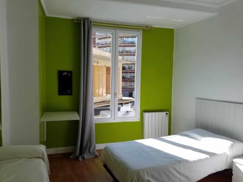 Russafa Youth Hostel - image 11