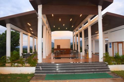 KSTDC Hotel Mayura Bharachukki, Shivanasamudra photo 3
