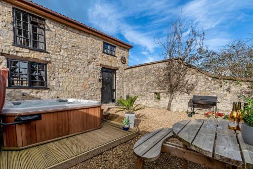 A szálláshely kívülről, Somerset Country Escape - Luxury barns with hot tubs in Hatch Beauchamp