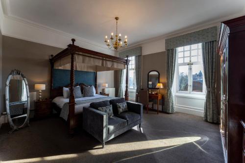 The Sherbrooke Castle Hotel near Pollok Country Park