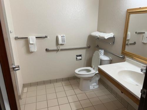 Express Inn & suites in Decatur, USA