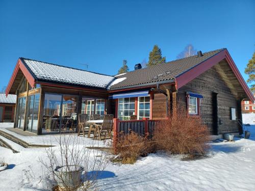 Villa with Garden View