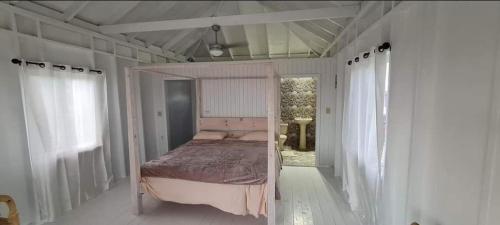 Charming 1-Bed Cottage in Codrington in Barbuda