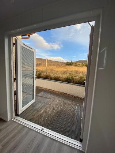 Picture of Highland Stays - Ben View Room & Jacuzzi Bath