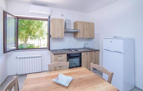  Stunning apartment in Policastro Bussentino with 2 Bedrooms and WiFi in Policastro Bussentino